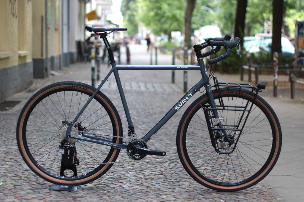 surly disc trucker black