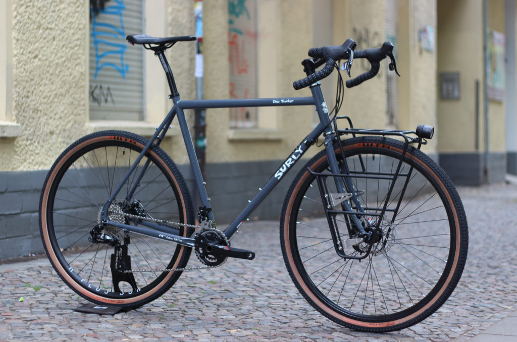 surly disc trucker black